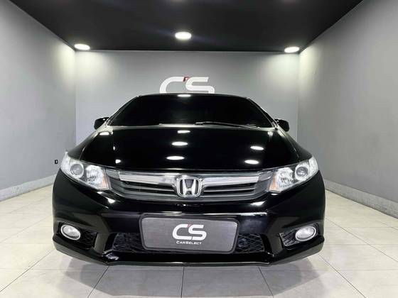HONDA CIVIC 1.8 LXS 16V FLEX 4P AUTOMÁTICO